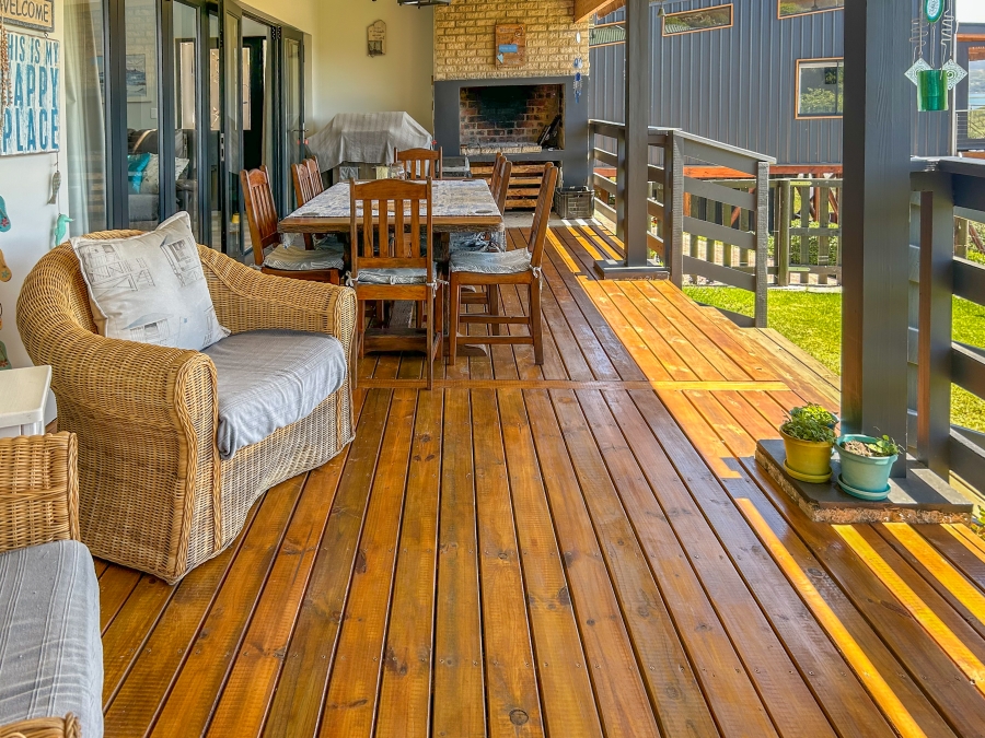 3 Bedroom Property for Sale in Brenton On Lake Western Cape